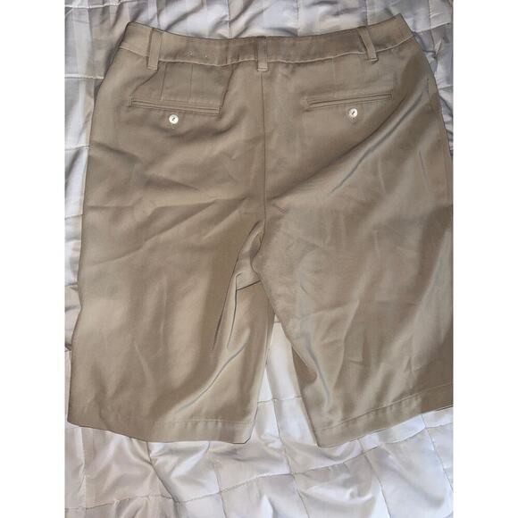 CHICOS ADDITIONS SHORTS size Small - 8 - Picture 4 of 4